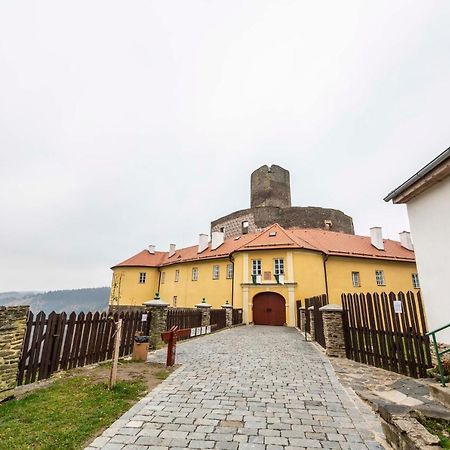 Penzion hradu Svojanov Svojanov  Esterno foto