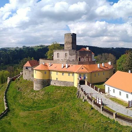 Penzion hradu Svojanov Svojanov  Esterno foto