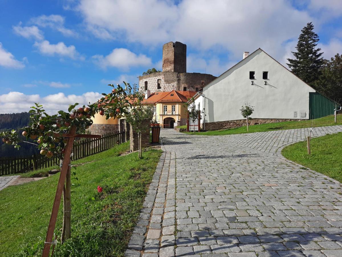 Penzion hradu Svojanov Svojanov  Esterno foto