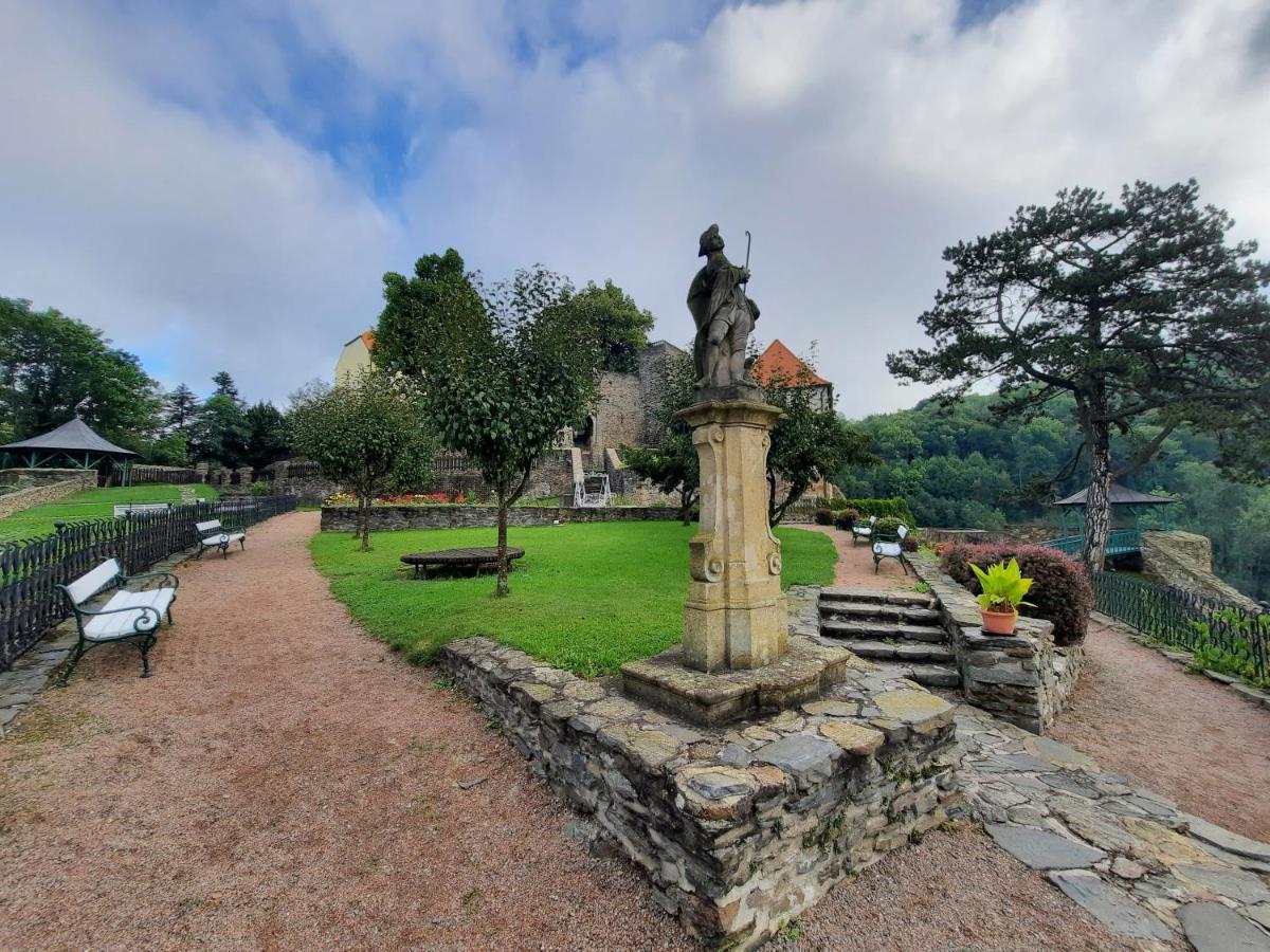 Penzion hradu Svojanov Svojanov  Esterno foto