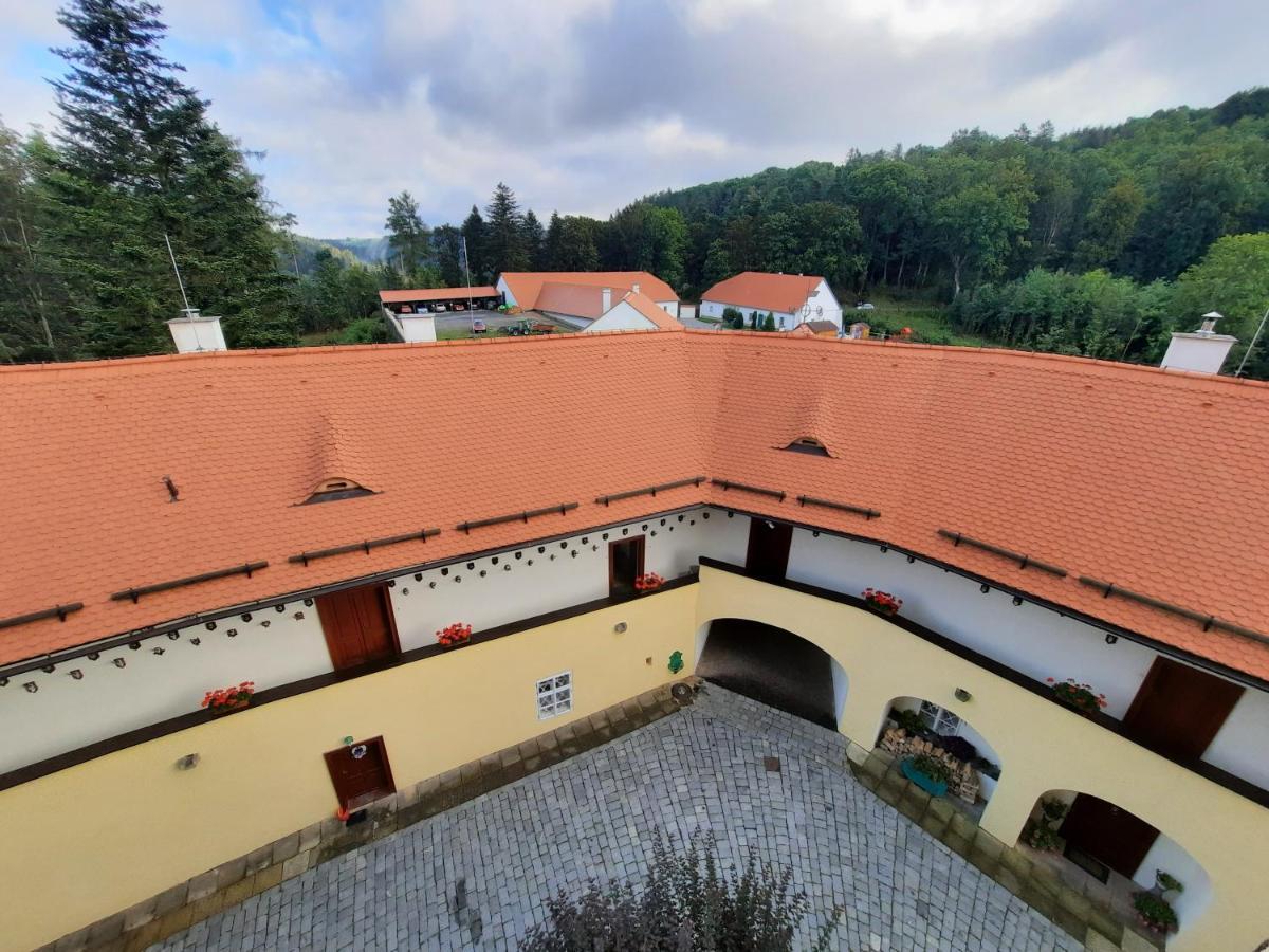 Penzion hradu Svojanov Svojanov  Esterno foto
